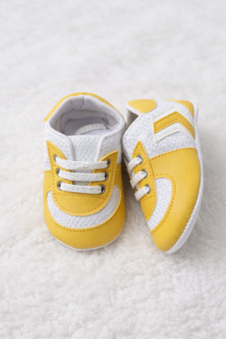 Adidasi bebe unisex Pattini galben cu alb comozi si flexibili [1]