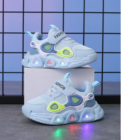 Imbracaminte, incaltaminte - Adidasi bleu cu luminite - Panda eyes