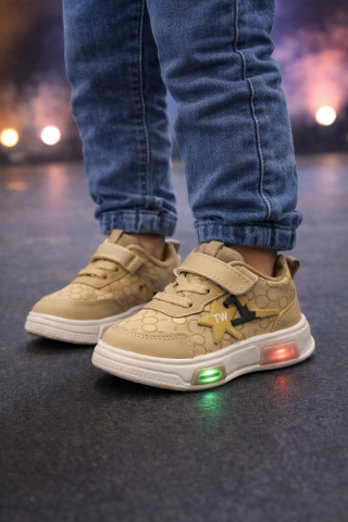 Imbracaminte, incaltaminte - Adidasi cu luminite Super Cute (fara accesoriu broscuta)