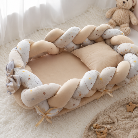 Baby Nest cocon tricotat galben cu perna si saltea din muselina [2]