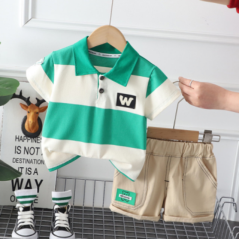 Costumase baieti - Costumas pentru baietei cu tricou tip polo in dungi verzi si IVOIRE