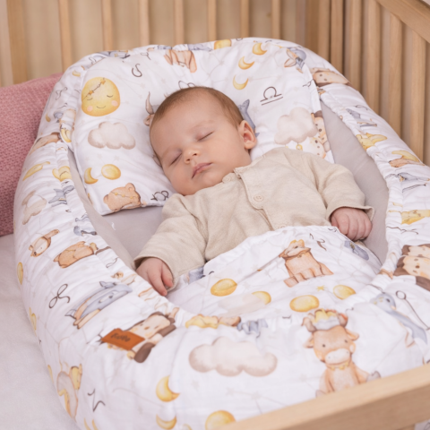 Cuibusoare - Cuib bebe din muselina zodiac gri 80x45 + perna