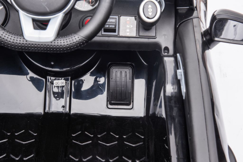 Mașină electrică Mercedes SLC 300 Alb, 2x45W, scaun piele, roti EVA [8]