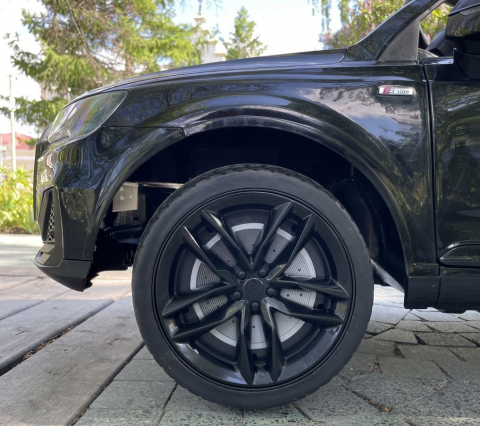 Masinuta electrica Mercedes GLC Coupe copii cu telecomanda roti EVA scaun piele ECO [16]
