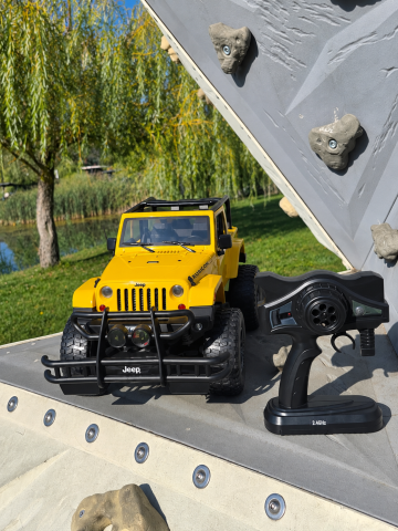 Masinuta RC 1/9 Jeep Wrangler Rubicon cu Licenta galbena 6 ani+ [2]