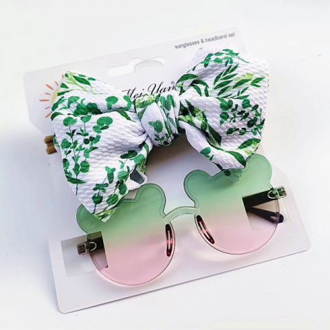 Imbracaminte, incaltaminte - Set bentita si ochelari de soare - Mouse 4