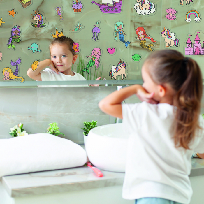 Sticker vinil Magical unicorns and mermaids [3]