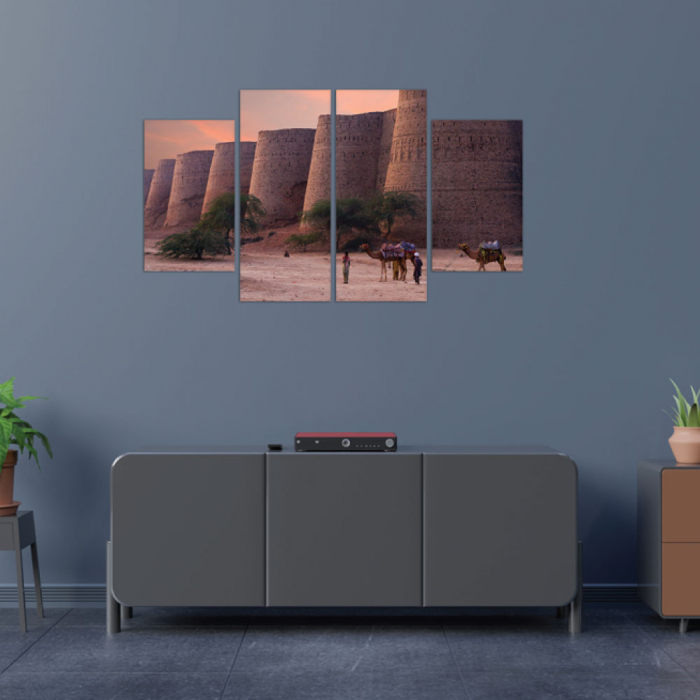 Tablou canvas 4 piese - Cetate in desert [2]