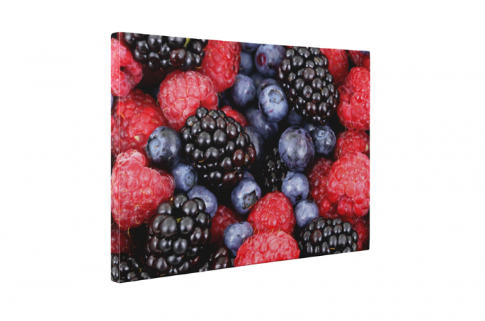 Tablou canvas : Fructe de padure [5]
