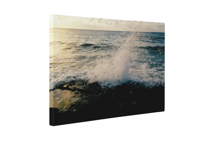 Tablou canvas : Atacul valurilor [5]