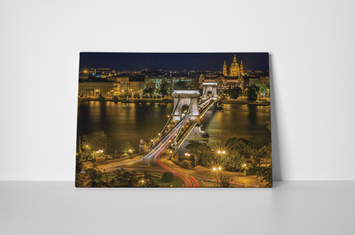 Tablou canvas : Podul cu Lanturi [2]