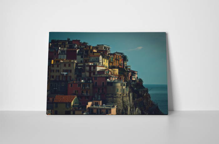 Tablou canvas : Casute la inaltime [2]