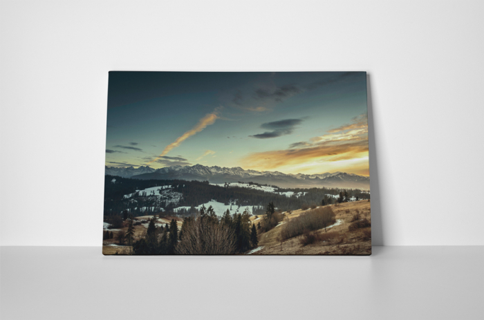 Tablou canvas : Munti si dealuri [2]