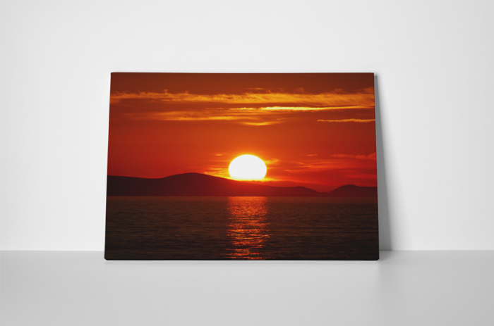 Tablou canvas : Relaxare in apusul de soare [2]