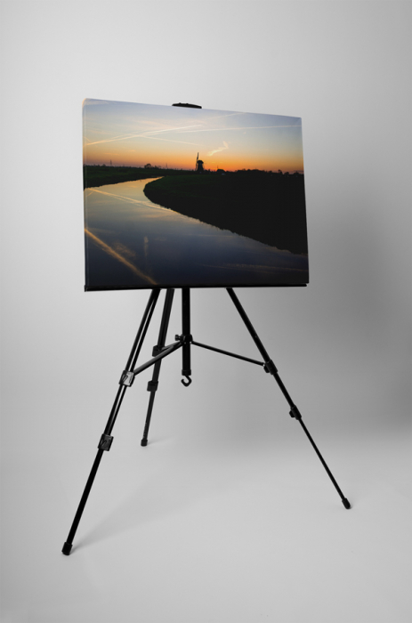 Tablou canvas : Moara in apus de soare [3]