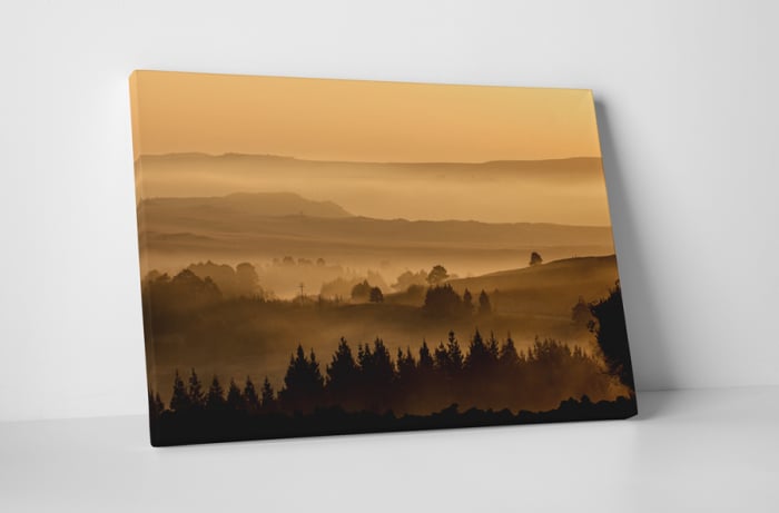 Tablou canvas : Dealuri invelite in ceata [1]