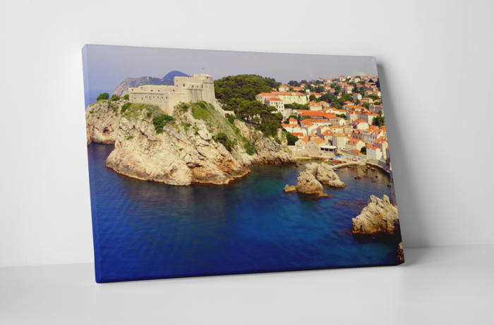 Tablou canvas : Oras pe malul marii [1]