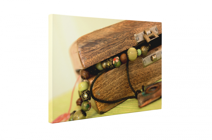 Tablou canvas : Cutiuta de lemn [5]