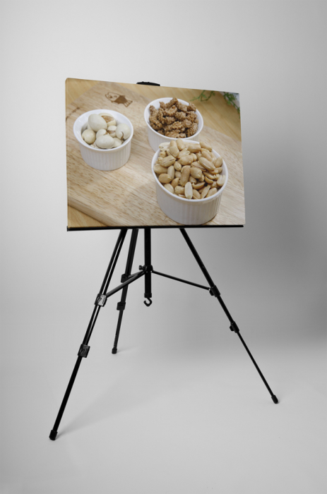 Tablou canvas : Fructe cu coaja lemnoasa [3]