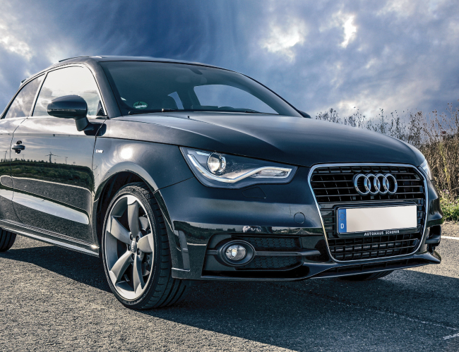 Tablou canvas : Audi negru [4]