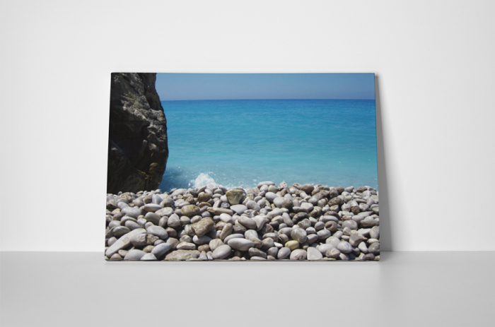 Tablou canvas : Pietre pe malul marii [2]