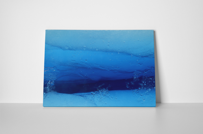 Tablou canvas : Sub apa [2]