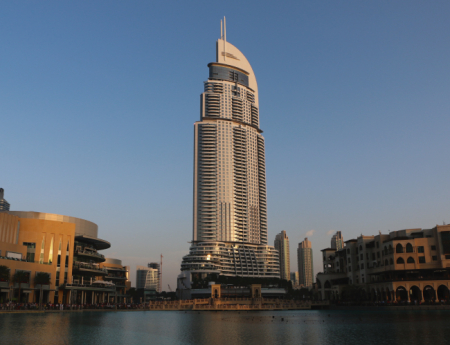 Tablou canvas : Hotel inalt in Dubai [3]