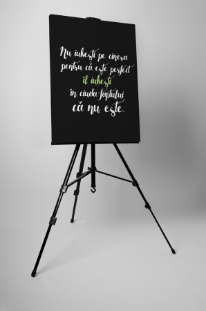 Tablou canvas : Il iubesti [2]