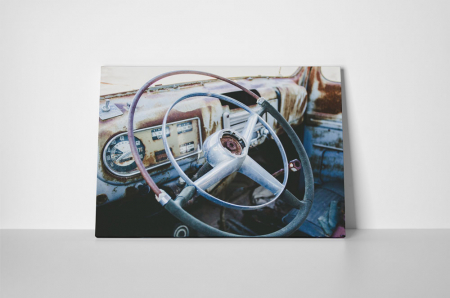 Tablou canvas : Interior masina veche [1]