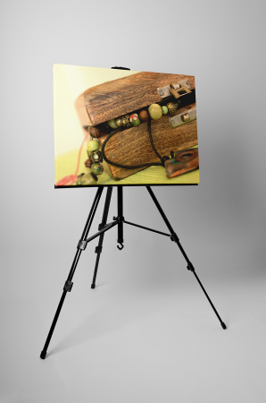 Tablou canvas : Cutiuta de lemn [2]