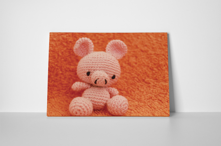 Tablou canvas : Purcelus din plus [1]