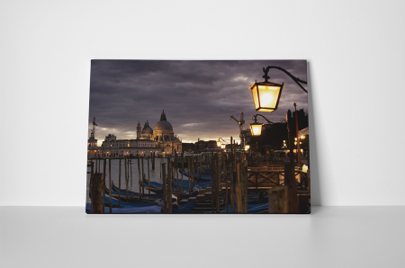 Tablou canvas : Port in Venetia [1]