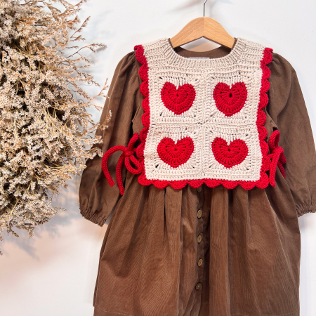 Lână si Alpaca - Vesta crosetata cu inimioare