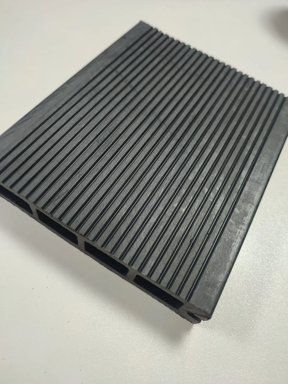 deck-wpc-antracit-3d [2]