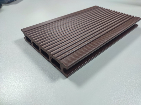 Deck - deck-wpc-cedar-marorosc-lucios