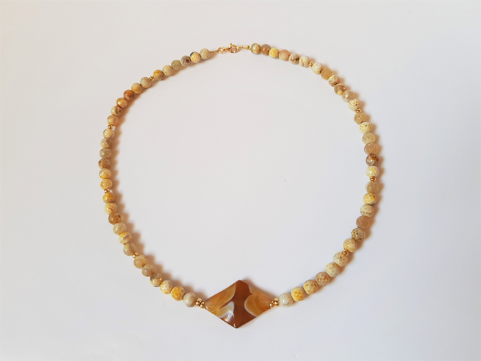 Colier choker din agate galbene [2]