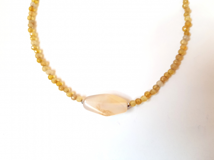 Colier choker din agate galbene semitransparente [4]
