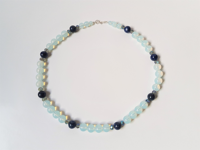 Colier clasic cu lapis lazuli si opalit [4]