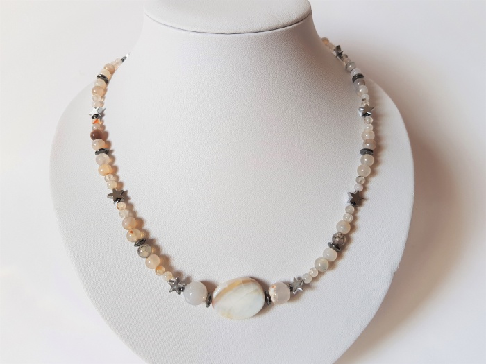 Colier cu agate dantelate si hematite [2]