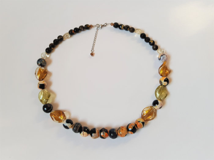 Colier cu agate dantelate si margele lampwork [3]