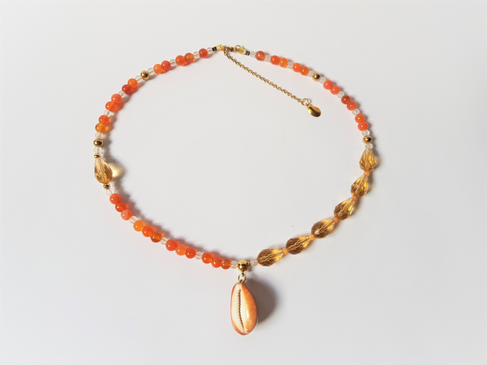 Colier cu agate, hematite, cristale si pandantiv scoica naturala [4]