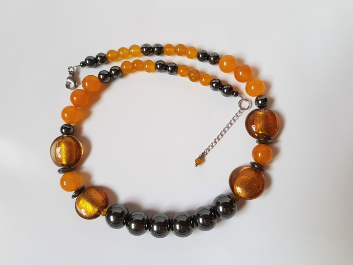Colier cu hematite, jad galben si margele lampwork [4]