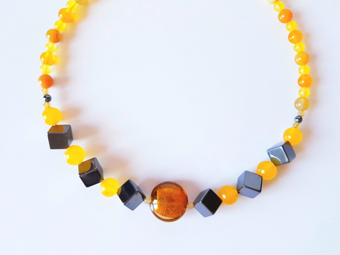 Colier cu jad galben, agate striped, hematit si margea lampwork centrala [4]