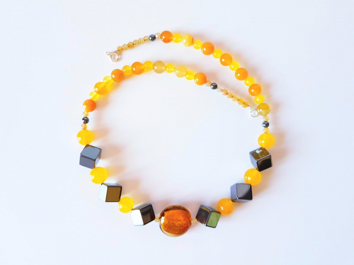 Colier cu jad galben, agate striped, hematit si margea lampwork centrala [3]