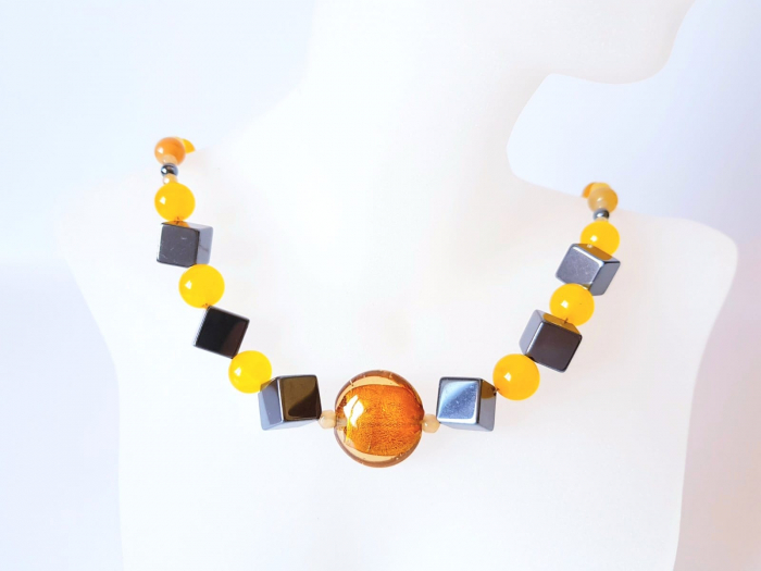 Colier cu jad galben, agate striped, hematit si margea lampwork centrala [5]