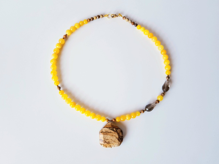 Colier cu jad galben, jasp, hematit si pandantiv jasp [2]