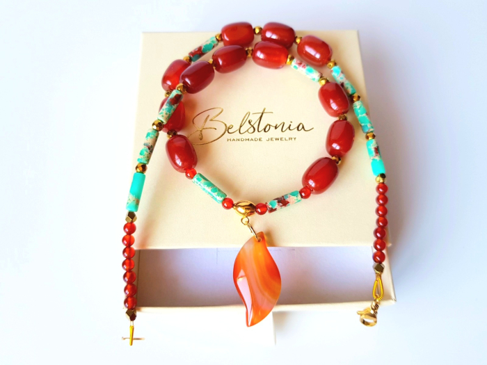 Colier cu jad imperial turcoaz, carneol si agate [9]