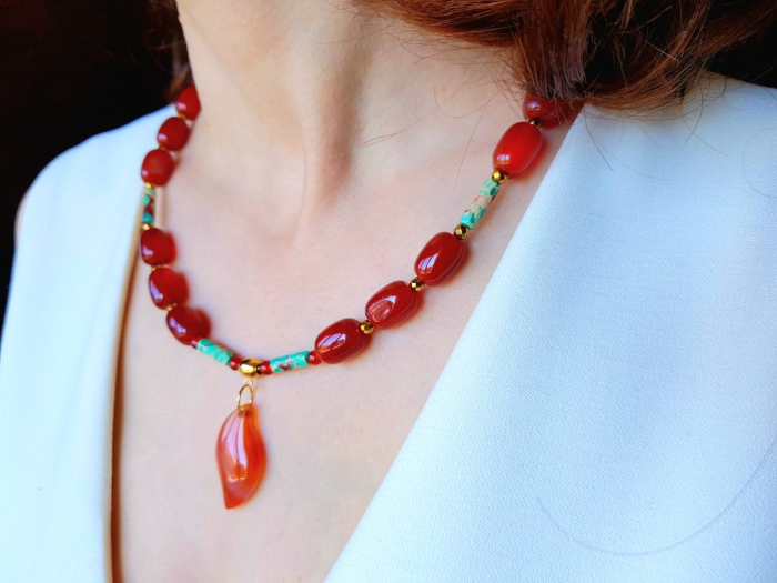 Colier cu jad imperial turcoaz, carneol si agate [4]