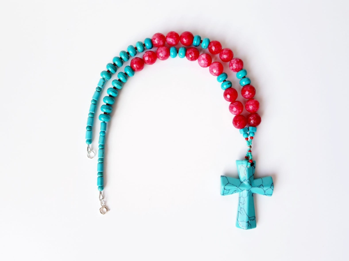 Colier cu jad rosu, turcoaz si pandantiv cruce turcoaz [4]