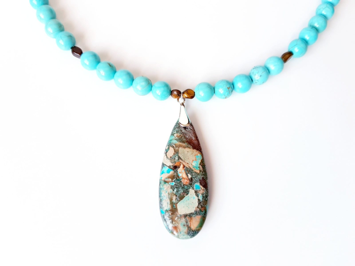 Colier cu turcoaz, ochi de tigru si pandantiv regalite bleu argintiu [4]